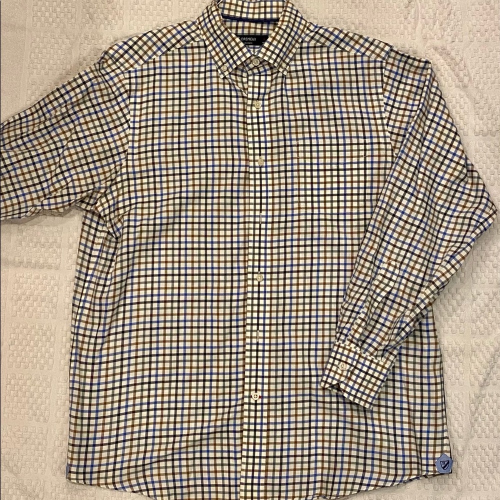 Cremieux size medium shirt.